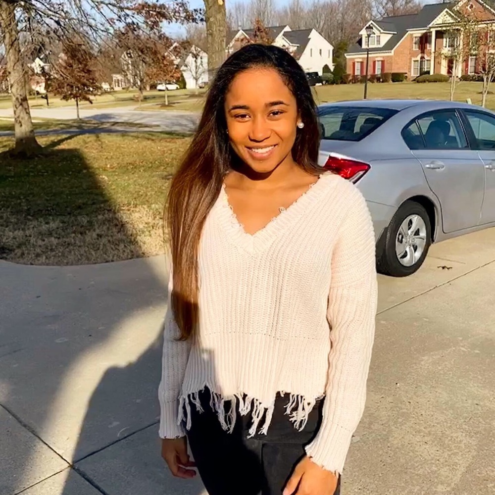 FALL MUST HAVE: Cozy Gray distressed crop sweater - Picture 6 of 7